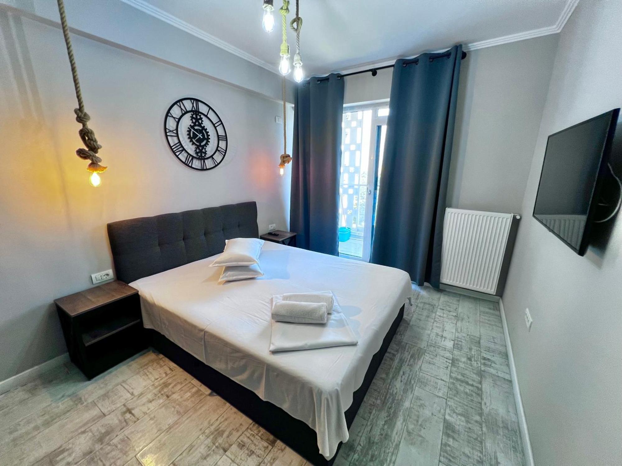 Grand Mamaia Lake Apartments Констанца Екстер'єр фото